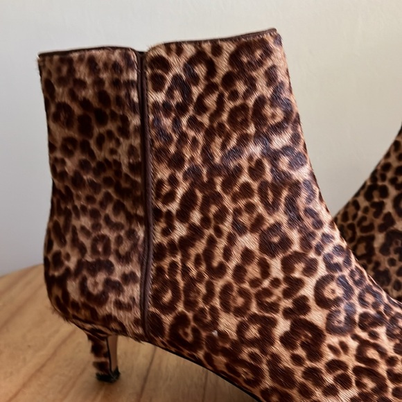J Crew leopard ankle boot - like new - Picture 3 of 7